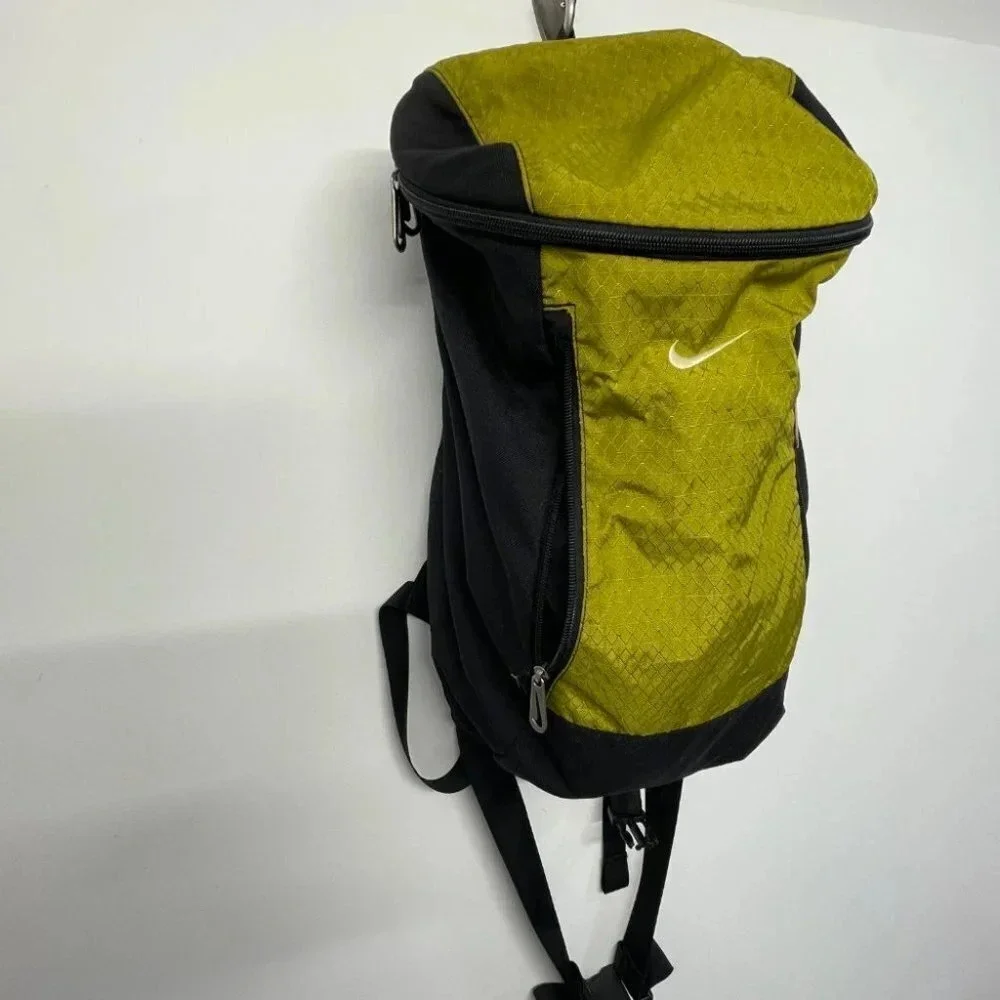 VTG‎ Nike Hydration Ready Backpack Green Hiking Outdoor